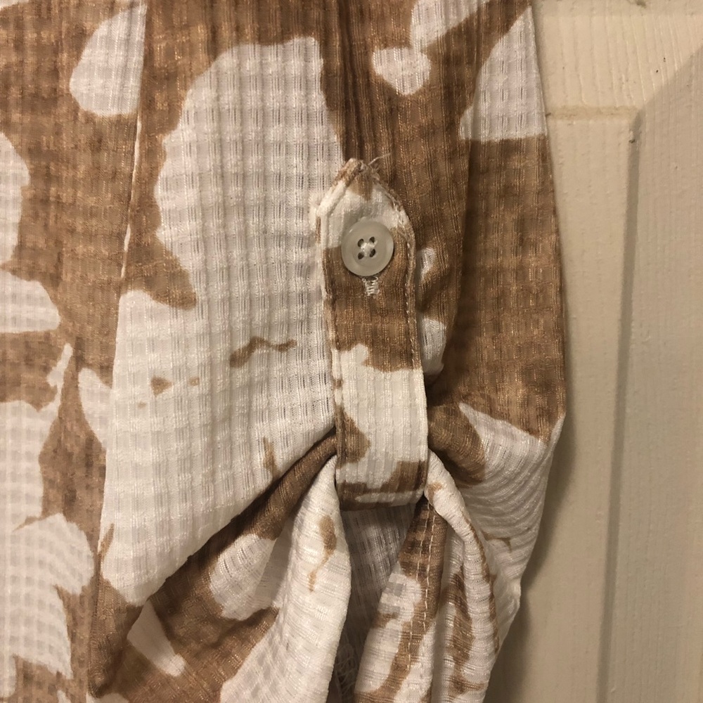 Hawaiian blouse - Picture 2 of 3